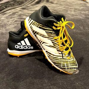 Adidas Freak Boys Size 6 Football Cleats